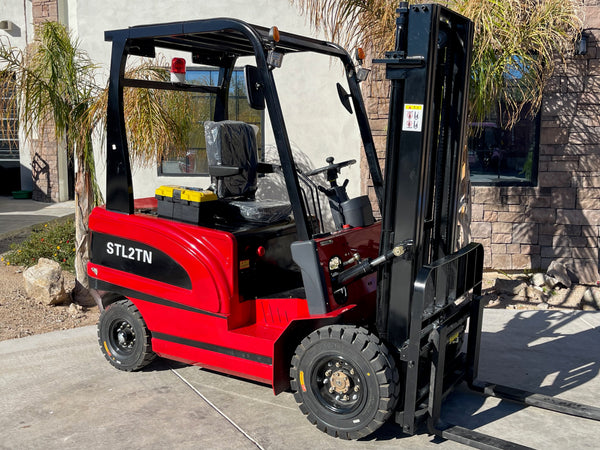2 Ton (4,000 LB) Electric Forklift - 20' Lifting Height